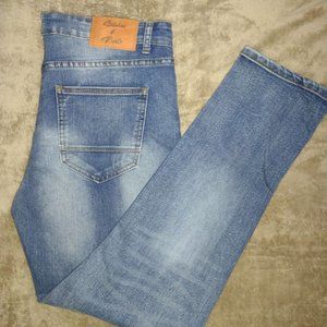 Stitches and Rivets Men's stylish Pre-faded Jeans in size 34/30